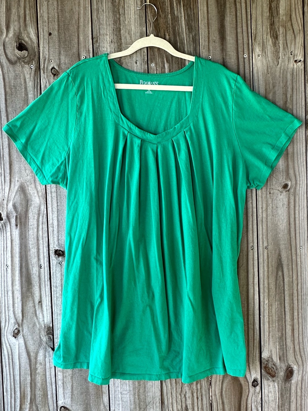 Roaman’s Emerald Green Pleated Square V Neck Top Women’s Plus Size 3X (30/32)